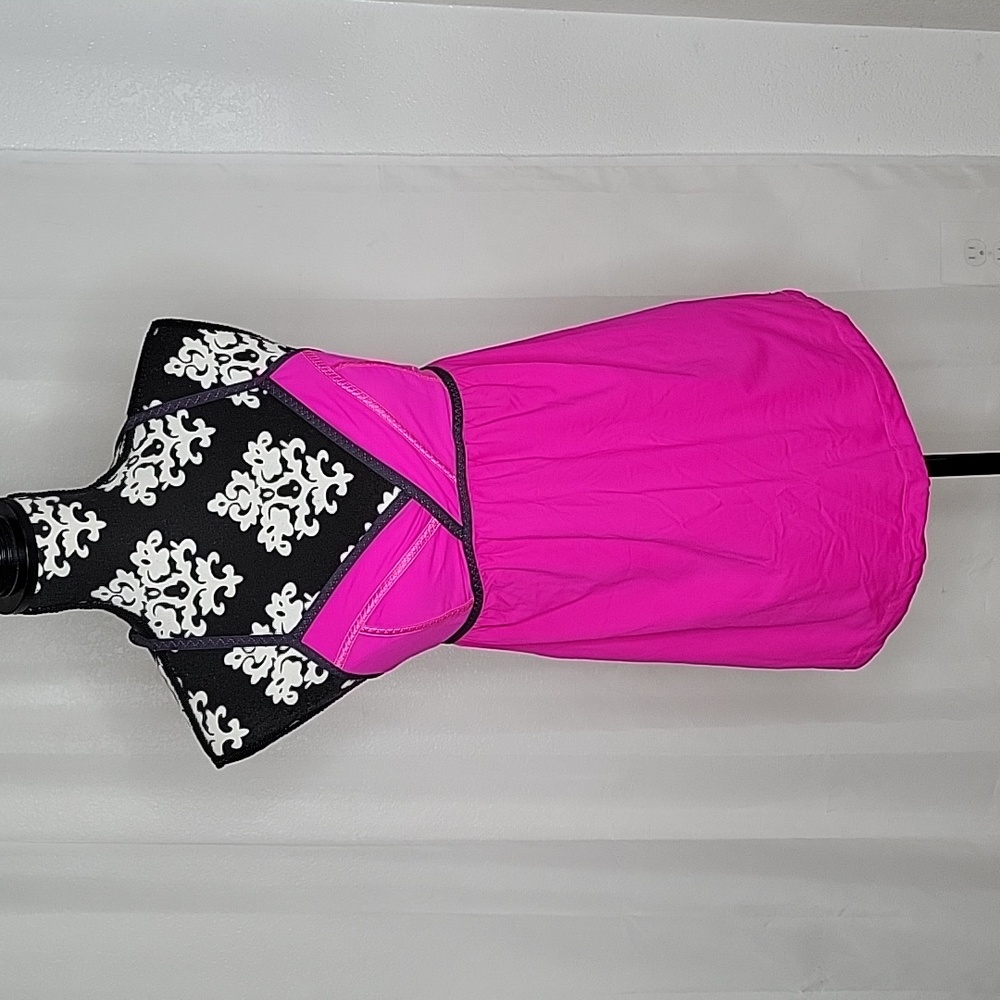 Lululemon athletica tank top 6